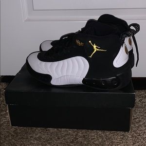 Jordan Jumpman Pro Black White Metallic Gold 2018